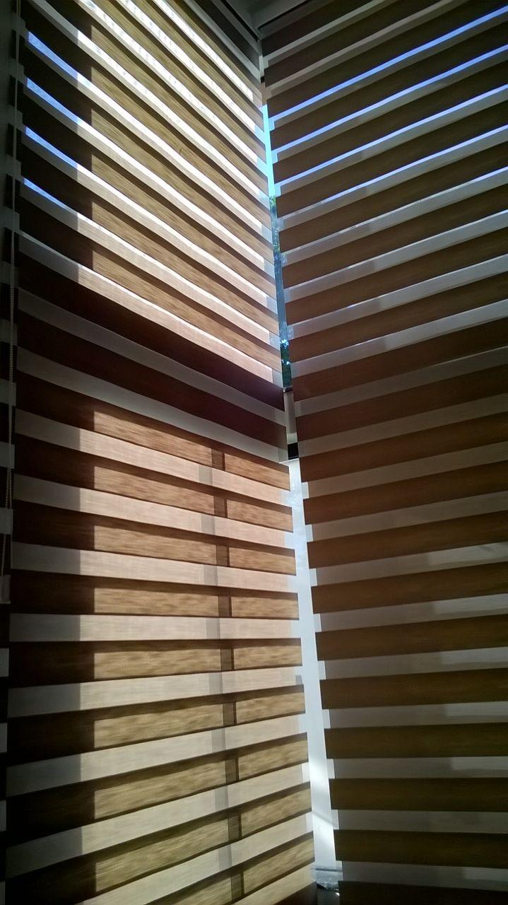 Cortina Rolo Stripe
